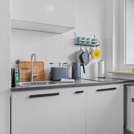 Sonniges City-Apartment Mit Suedbalkon Und Parklatz Neusass Bagian luar foto
