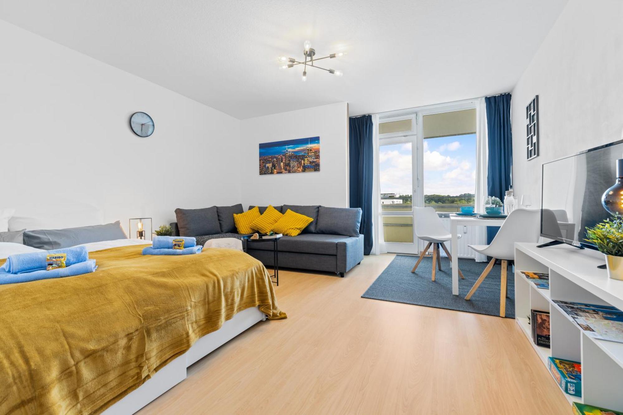 Sonniges City-Apartment Mit Suedbalkon Und Parklatz Neusass Bagian luar foto